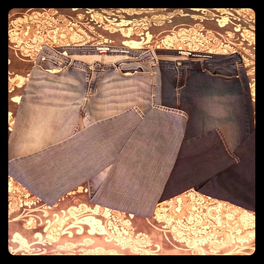 2 pairs of